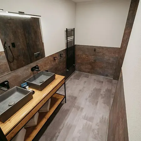Stodola Pohanske * Mýto pod Ďumbierom